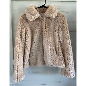 Peach Faux Fur Jacket with Zipper and Pockets